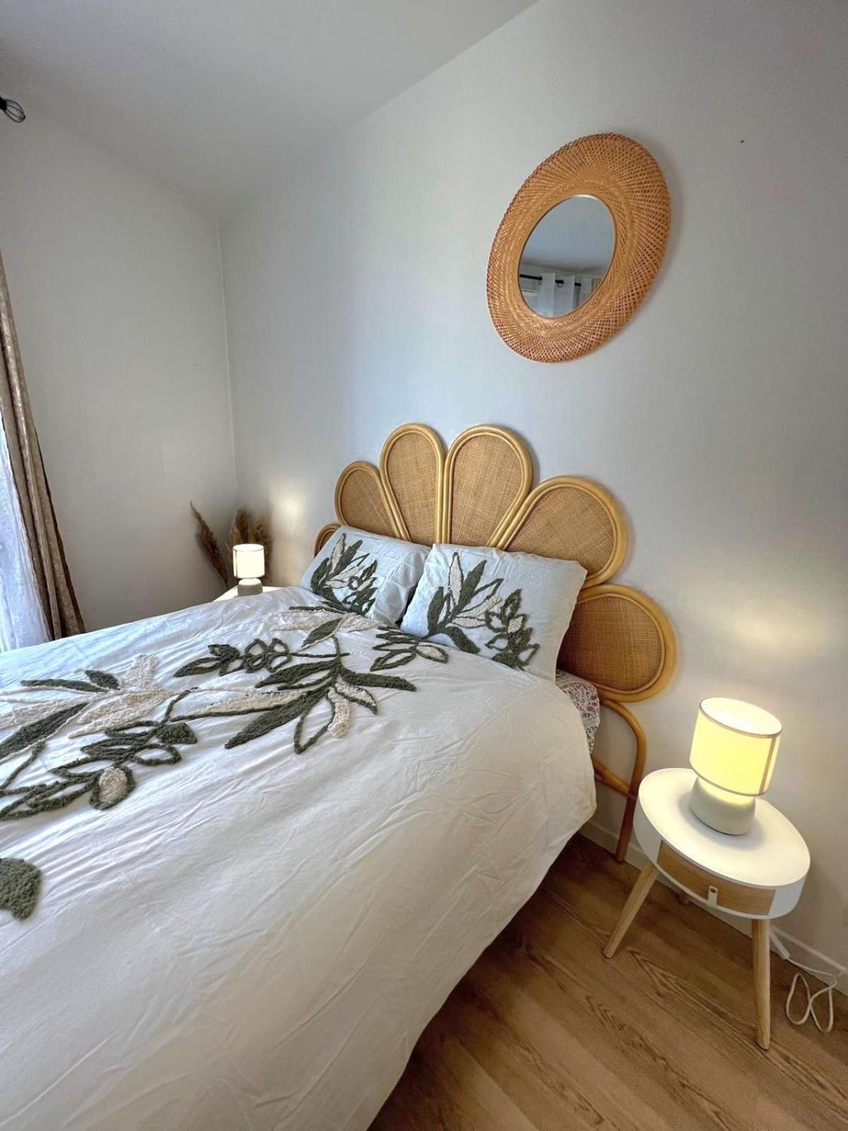 Appartement Elegant Et Lumineux Romainville Eksteriør billede