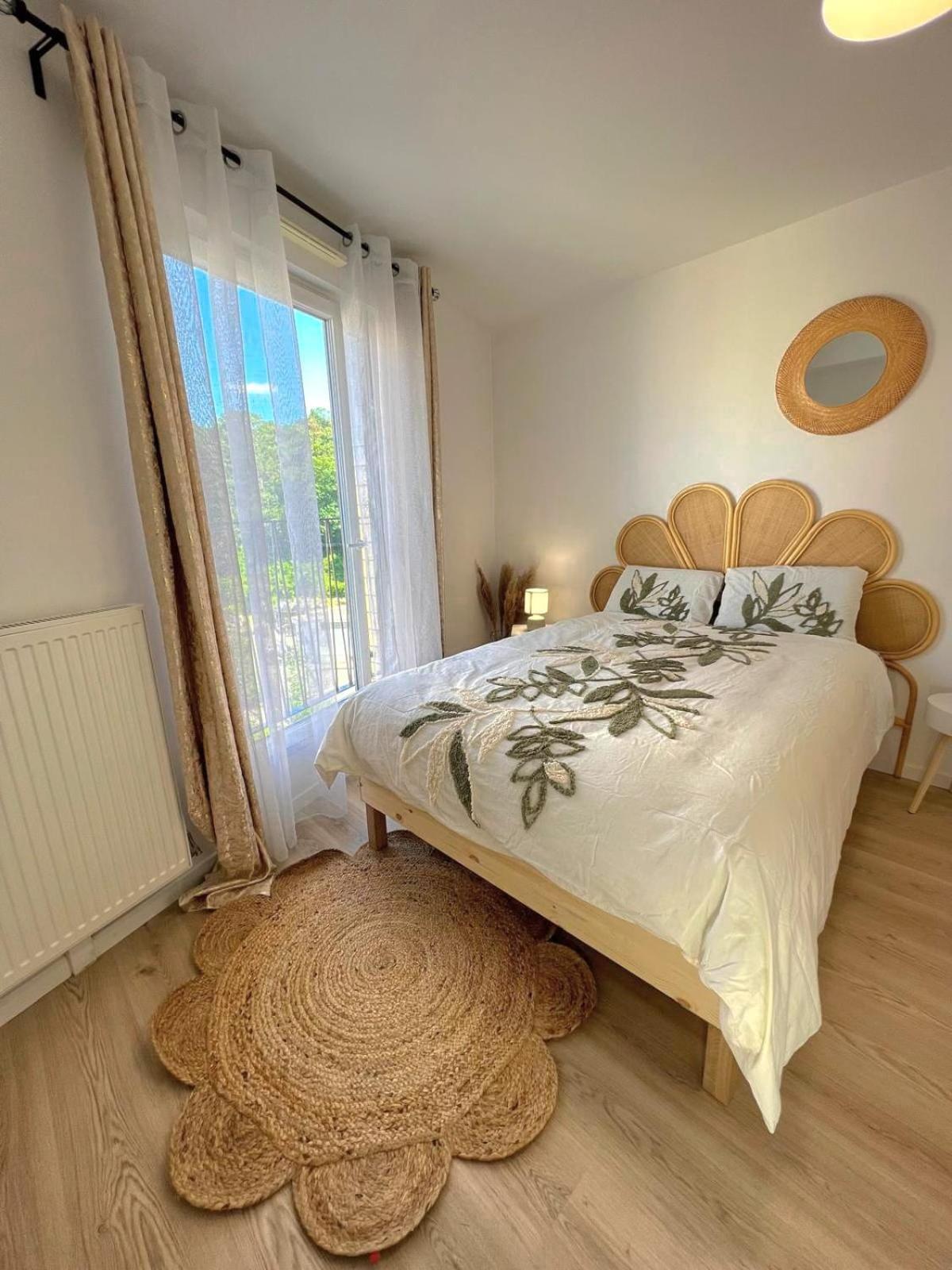 Appartement Elegant Et Lumineux Romainville Eksteriør billede