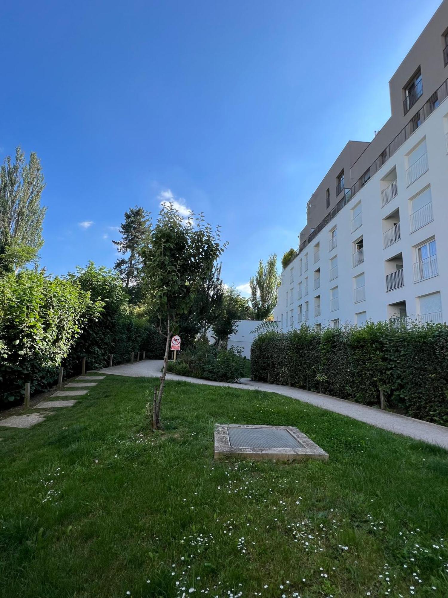 Appartement Elegant Et Lumineux Romainville Eksteriør billede